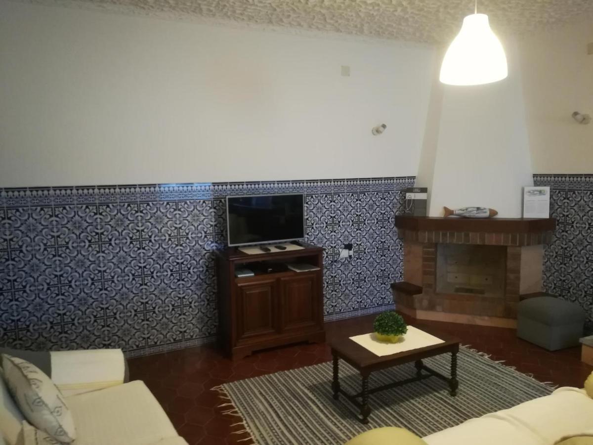 Casal Mala-Posta Villa Rio Maior Eksteriør bilde